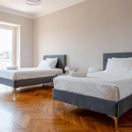 Apartment Repubblica Modern Turin