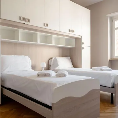 Repubblica Modern * Turin