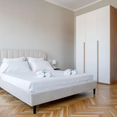 Repubblica Modern * Turin