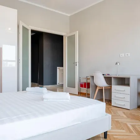 Repubblica Modern Lägenhet Turin